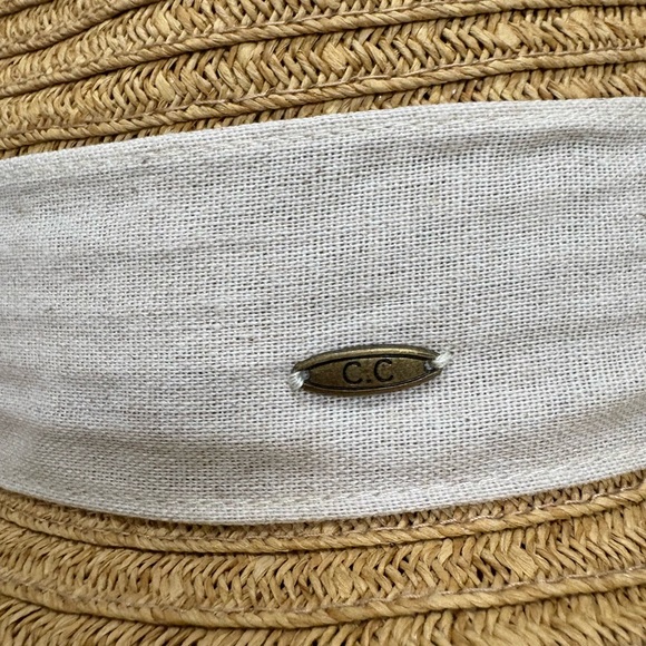 C.C Woven Straw Hat with White Ribbon - Picture 4 of 6